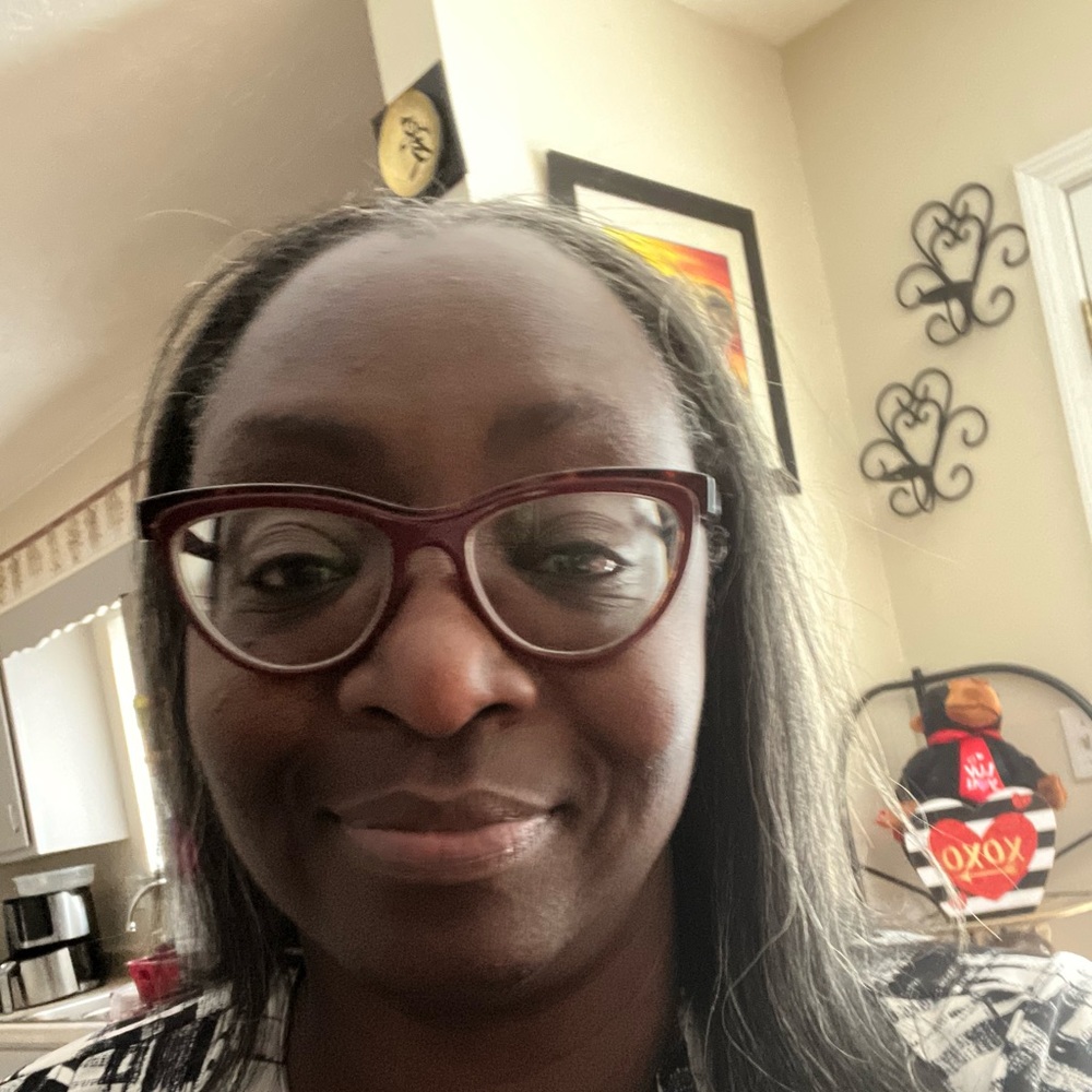 Meet your Posher, Kim